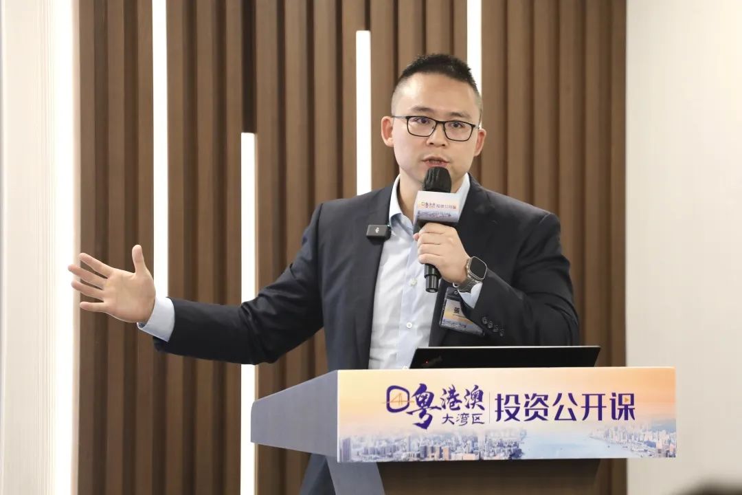 虚拟货币如何改变全球投资格局:新兴市场与发达市场的互动分析_新兴市场的货币_新兴国家市场货币