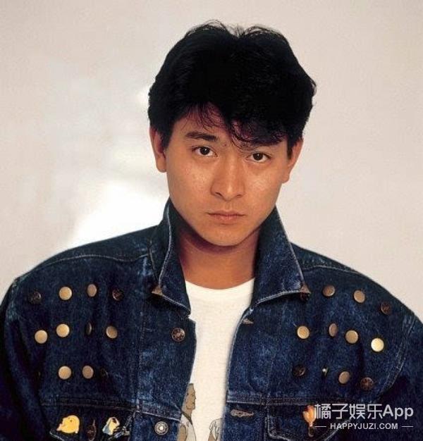 刘德华偶遇粉丝_刘德华与粉丝的暖心互动_刘德华和粉丝视频