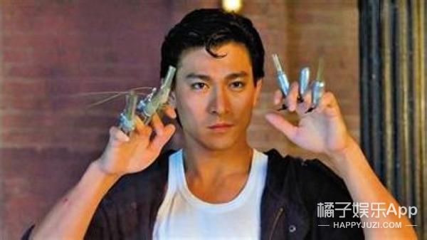 刘德华和粉丝视频_刘德华偶遇粉丝_刘德华与粉丝的暖心互动