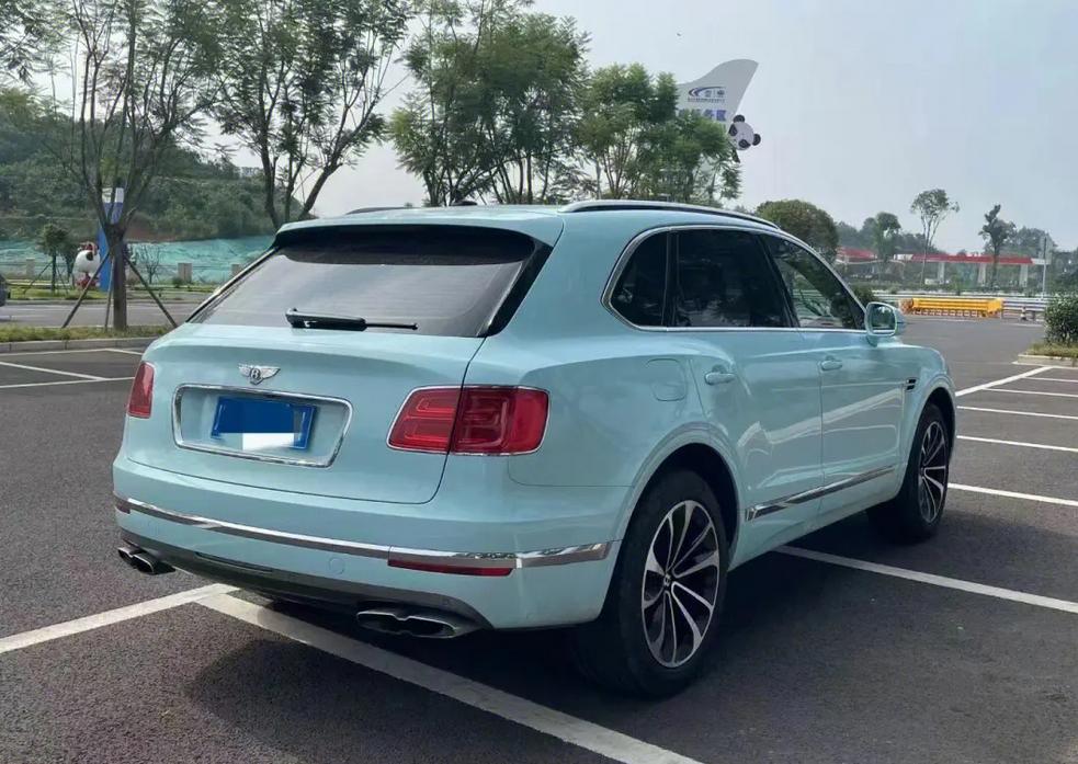 宾利2手车_如何评估宾利汽车在二手市场的价值?_宾利汽车二手车